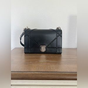 Pre owned Dior diroma bag Black